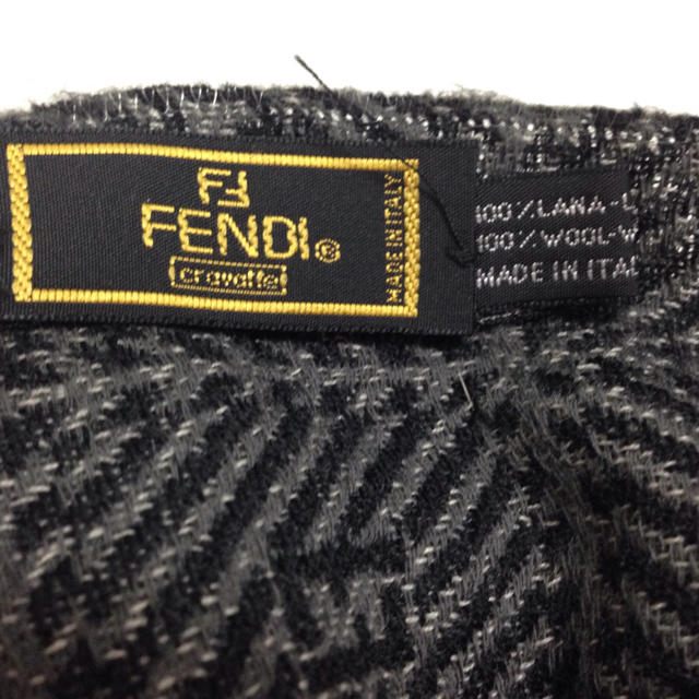 FENDI(フェンディ)のフェンディFENDI ストールマフラー メンズのファッション小物(マフラー)の商品写真