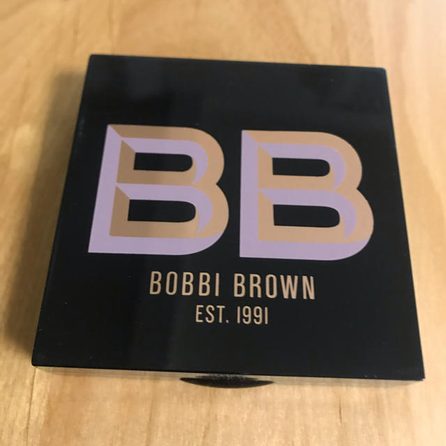 期間限定値下げBOBBI BROWN　ハイライト　ティング　パウダー