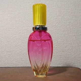 エスカーダ(ESCADA)のエスカーダ ロッキンリオ 30ml(香水(女性用))