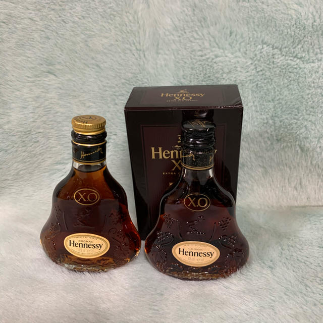 HennessyXOヘネシー 金キャップミニチュアボトル(箱付きは完売)の通販 by さくら咲く's shop｜ラクマ