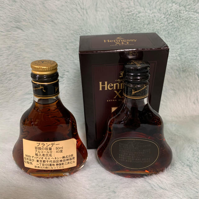 HennessyXOヘネシー 金キャップミニチュアボトル(箱付きは完売)の通販 by さくら咲く's shop｜ラクマ