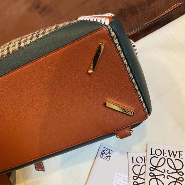 LOEWE(ロエベ)のロエベ💕チェック柄　puzzle❣️🥰 レディースのバッグ(ショルダーバッグ)の商品写真