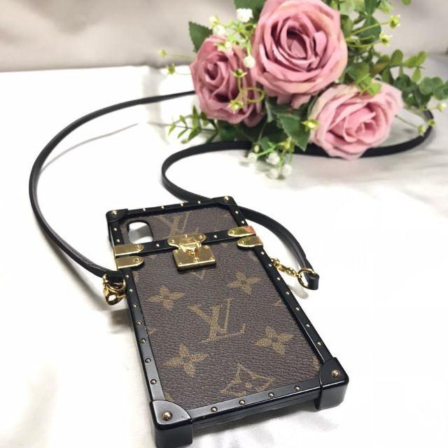 LOUIS VUITTON(ルイヴィトン)のルイヴィトン　美品☆　アイトランク　ストラップ付き　iPhone X スマホ/家電/カメラのスマホアクセサリー(iPhoneケース)の商品写真