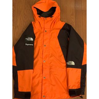 シュプリーム(Supreme)のsupreme northface パワーオレンジ(マウンテンパーカー)