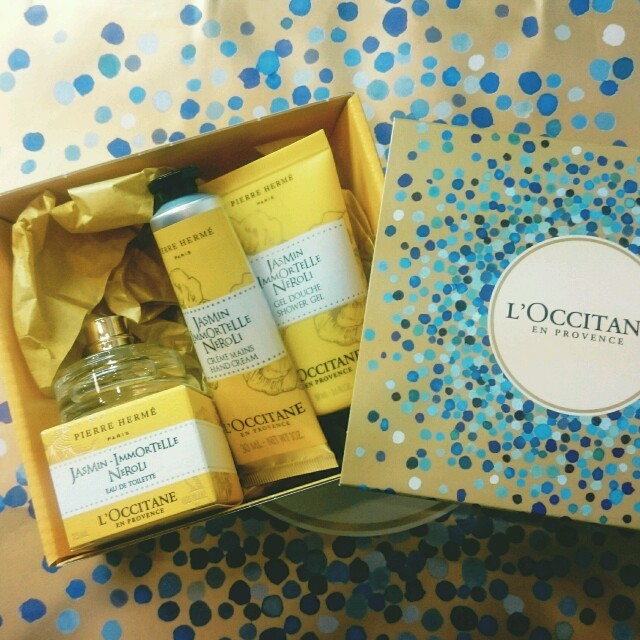 L'OCCITANE(ロクシタン)のロクシタン ジャスミン プチギフト コスメ/美容の香水(香水(女性用))の商品写真