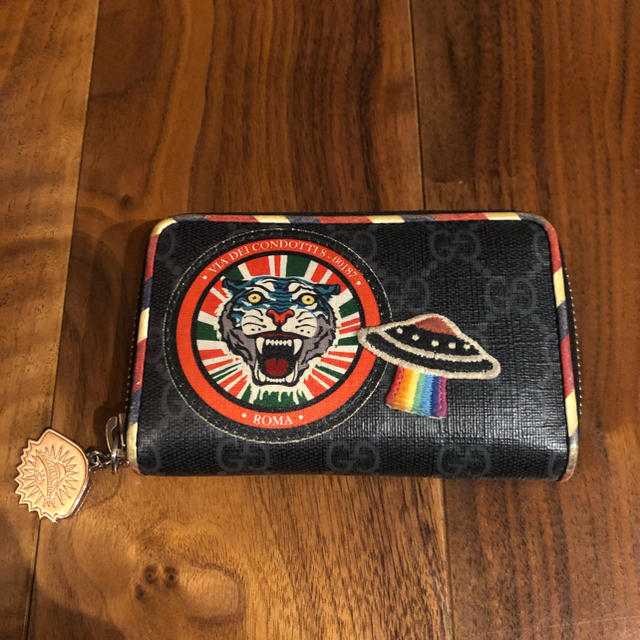 gucci グッチ クーリエ カードケース 正規品 www.bimakab.go.id
