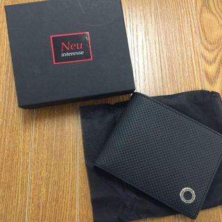 Neu interesse 折り財布 黒（90016705）(折り財布)