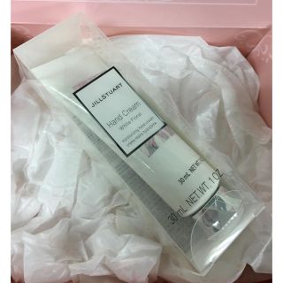 ジルスチュアート(JILLSTUART)のジルスチュアート　ハンドクリーム　ホワイトフローラル30g(ハンドクリーム)