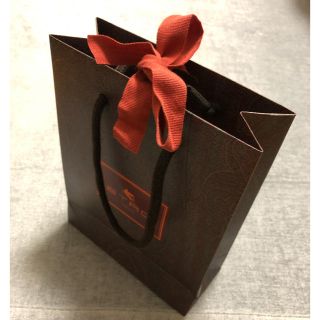 ETRO(ショップ袋)のフリマアイテム一覧 ETRO(ショップ袋)のフリマアイテム一覧