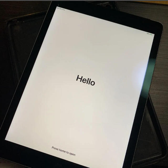 iPad Air2 Wi-Fi＋Cellular 32G Softbankタブレット