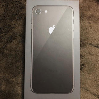 アイフォーン(iPhone)のiPhone8本体(スマートフォン本体)