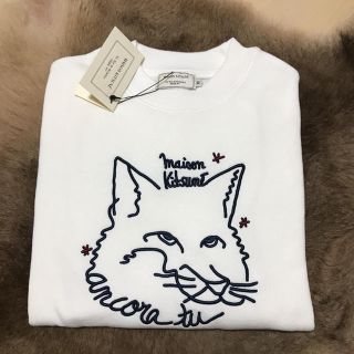 メゾンキツネ(MAISON KITSUNE')の◇メゾンキツネ◇  クルーネック　トレーナー　ホワイト(トレーナー/スウェット)