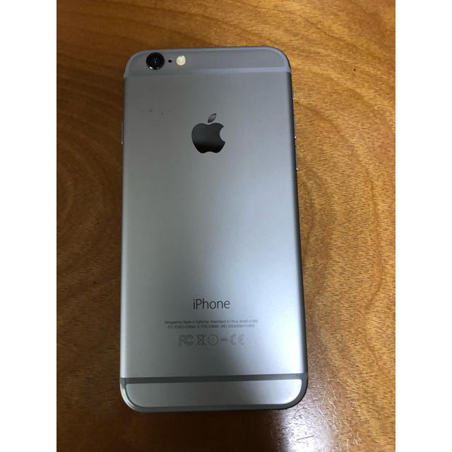 iPhone 6 Space Gray 64 GB docomo 1