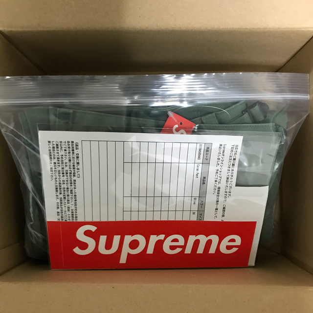 ブランド】 Supreme - Koi様専用出品の通販 by SP|シュプリームなら