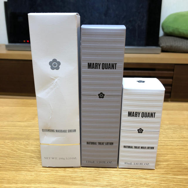 MARY QUANT(マリークワント)のMARY QUANT クレンジング 化粧品 乳液 セット 未使用 マリクワ   コスメ/美容のスキンケア/基礎化粧品(クレンジング/メイク落とし)の商品写真