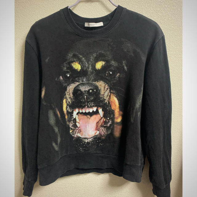 くすみ水色 GIVENCHY ロットワイラースウェット | ochge.org