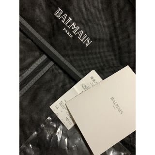 定価半額以下BALMAIN　タグ付きresortpants　JB.cara着