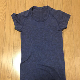 ルルレモン(lululemon)のlululemon  半袖　サイズ2(Tシャツ(半袖/袖なし))
