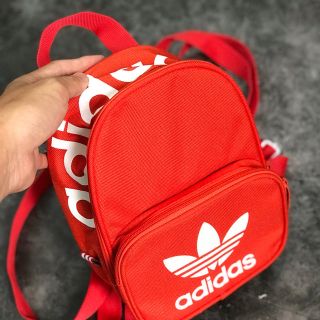 アディダス(adidas)のAdidasSANTIAGO MINI BACKPACK  リュックサック(リュック/バックパック)