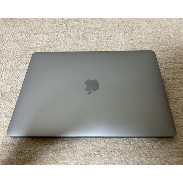 macbook  pro 2018 13インチ