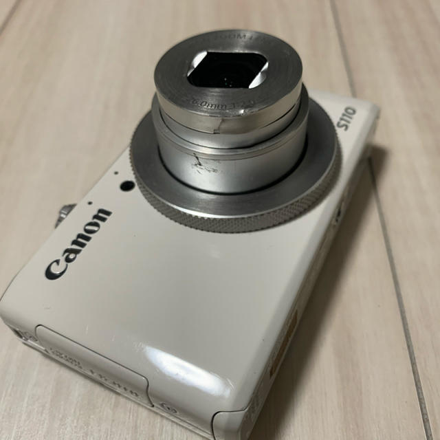 Canon(キヤノン)のキヤノン　Powershot S110 ホワイト　ジャンク　カメラ スマホ/家電/カメラのカメラ(コンパクトデジタルカメラ)の商品写真