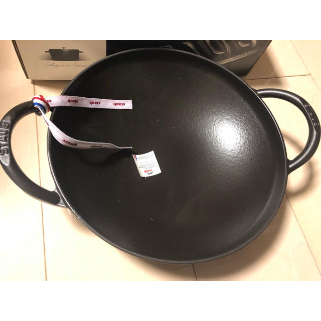 ストウブ staub ウォック 24cm ブラック 中華鍋