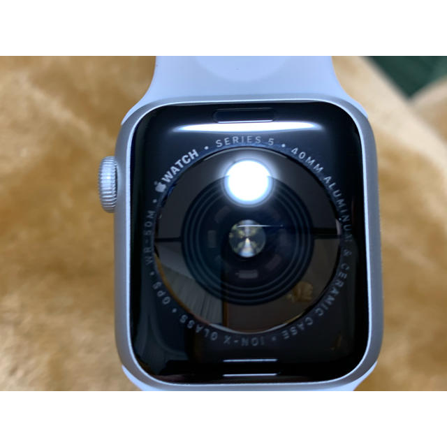 Apple(アップル)のれい様専用　美品　Apple watch series 5 40mm シルバー スマホ/家電/カメラのスマホアクセサリー(その他)の商品写真