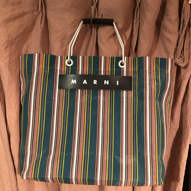 Marni(マルニ)のMARNI MARKET トートバッグ レディースのバッグ(トートバッグ)の商品写真