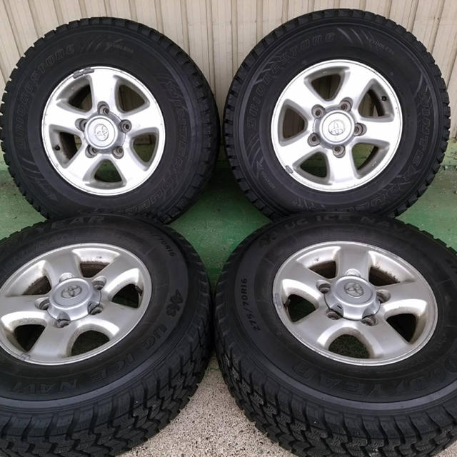 メカニカル トヨタ ランドクルーザー100純正アルミスタッドレスセット