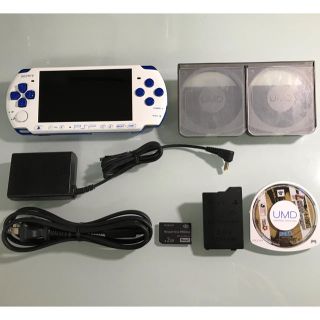 プレイステーションポータブル(PlayStation Portable)のPSP-3000  バリューパック　ホワイト/ブルー(携帯用ゲーム機本体)