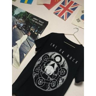 ワンオクロック(ONE OK ROCK)のONE OK ROCK Tシャツ(ミュージシャン)