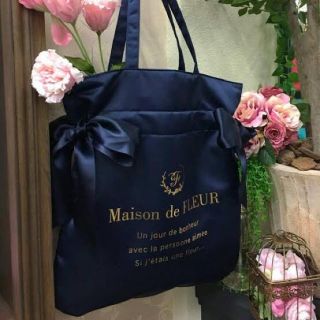 メゾンドフルール(Maison de FLEUR)のMaison de FLEUR ダブルリボントートバック♡ネイビー(トートバッグ)