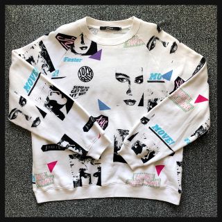 ジョイリッチ(JOYRICH)のJOYRICH総柄トレーナーXLサイズユニセックス★(スウェット)