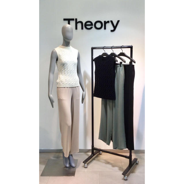 theory(セオリー)のTheory 19aw ワイドプルオンパンツ レディースのパンツ(カジュアルパンツ)の商品写真