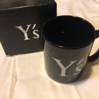 ヨウジヤマモト(Yohji Yamamoto)のヨウジヤマモト　Ys ノベルティ　マグカップ(グラス/カップ)