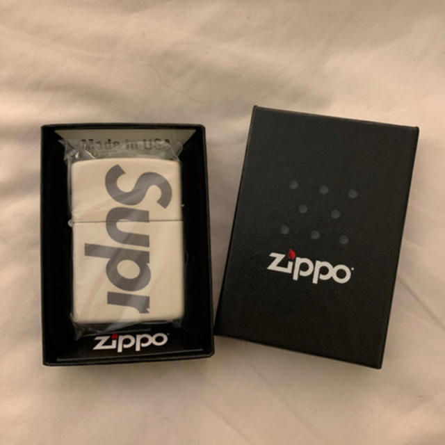 LA購入　zippo supreme 最安値