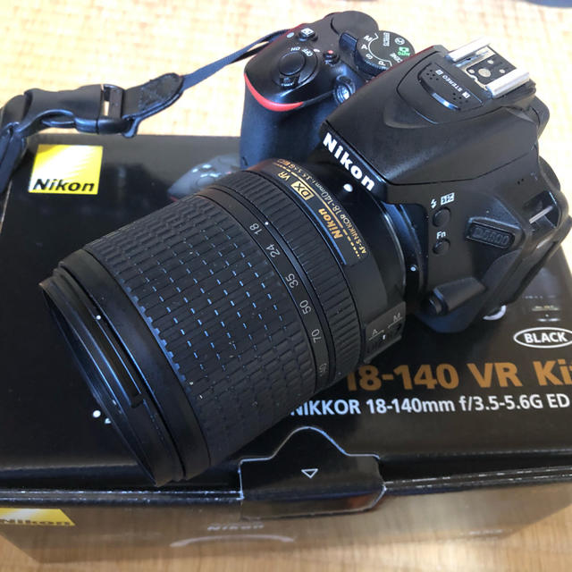 Nikon(ニコン)のNIKON D5500 18-140VR KIT スマホ/家電/カメラのカメラ(デジタル一眼)の商品写真