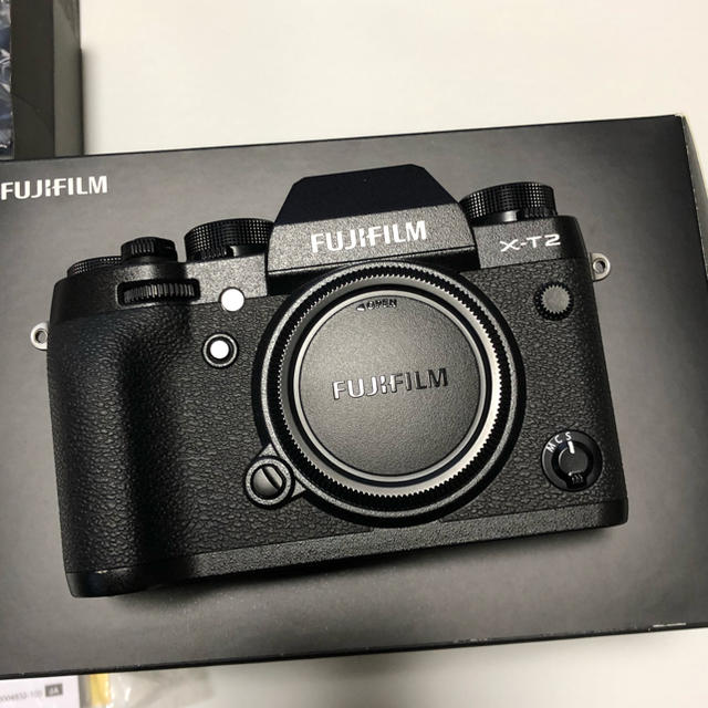 FUJIFILM X-T2 ブラック ボディ - ミラーレス一眼