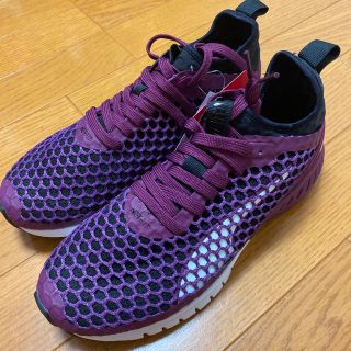 プーマ(PUMA)のアップシナモン様専用　PUMA(パープル)【Lady’s/24.0/新品】(スニーカー)