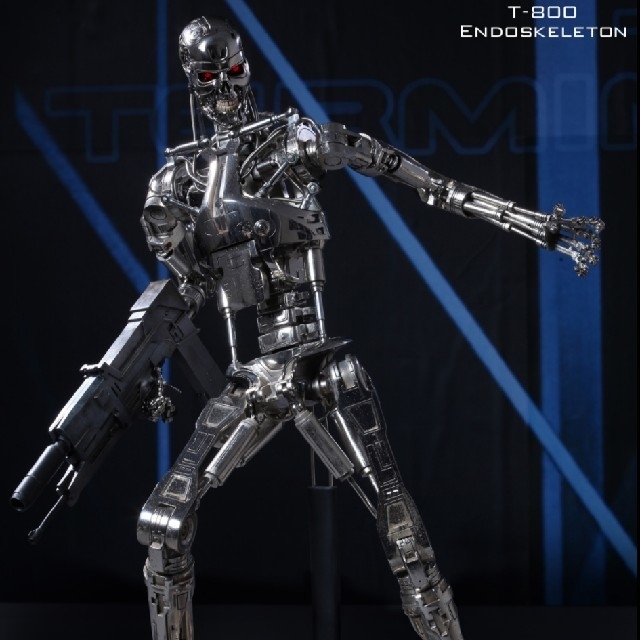 クオーター・スケール 　ターミネーター　
１／４スケールフィギュア　Ｔ-８００