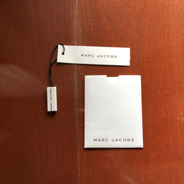 MARC JACOBS(マークジェイコブス)のMARC  JACOBS バイカラー 2つ折り財布 レディースのファッション小物(財布)の商品写真