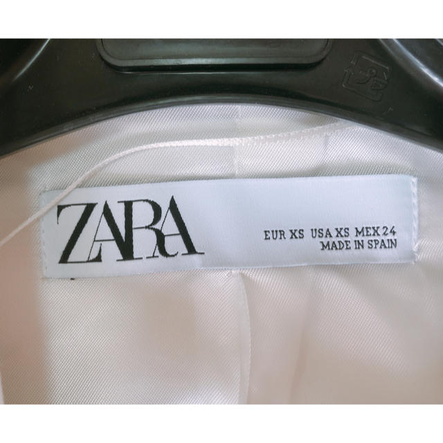 ZARA(ザラ)のZARA テーラードジャケット レディースのジャケット/アウター(テーラードジャケット)の商品写真