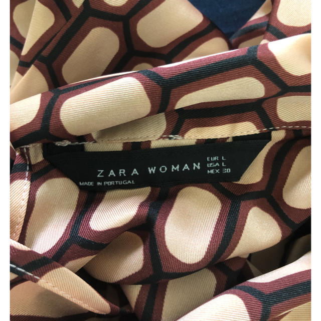 ZARA(ザラ)のZARA ブラウス　サイズL レディースのトップス(シャツ/ブラウス(半袖/袖なし))の商品写真