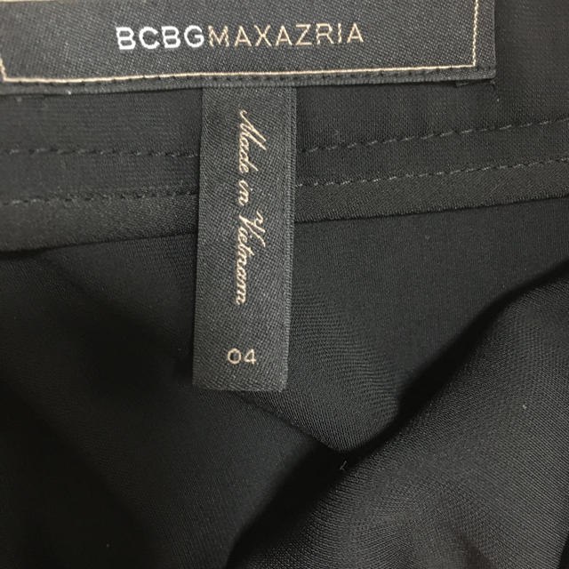 BCBGMAXAZRIA(ビーシービージーマックスアズリア)のBCBGスリットスカート レディースのスカート(ロングスカート)の商品写真