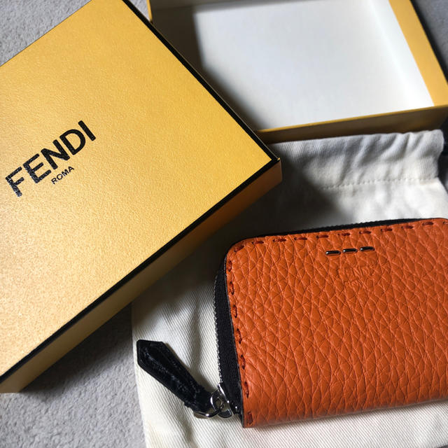 FENDI - 新品　激安　FENDI 2020年 新作 春夏モデル