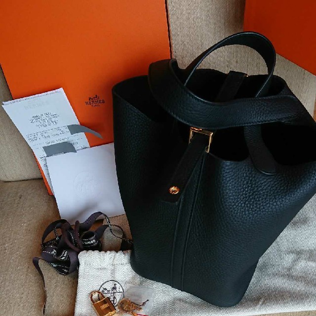 Hermes - sold:エルメス HERMES ピコタンロック18 PM 黒 ゴールド金具
