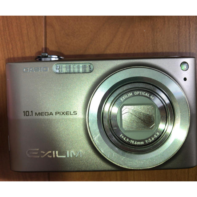 CASIO(カシオ)のCASIO EXILIM EX-Z200  スマホ/家電/カメラのカメラ(コンパクトデジタルカメラ)の商品写真