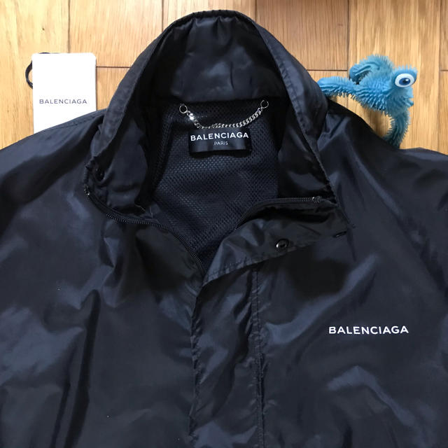 バレンシアガ　BALENCIAGA  ウインドブレーカー　美品！！