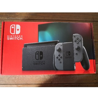 ニンテンドースイッチ(Nintendo Switch)のSwitch新型グレー極美品　店舗印あり(家庭用ゲーム機本体)