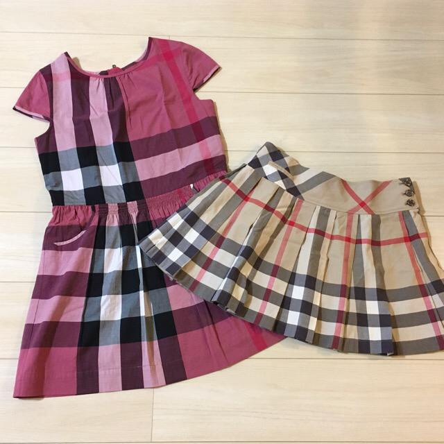 BURBERRY(バーバリー)の専用 BURBERRY CHILDREN ワンピース＆スカート 12Y 152㎝ キッズ/ベビー/マタニティのキッズ服女の子用(90cm~)(その他)の商品写真